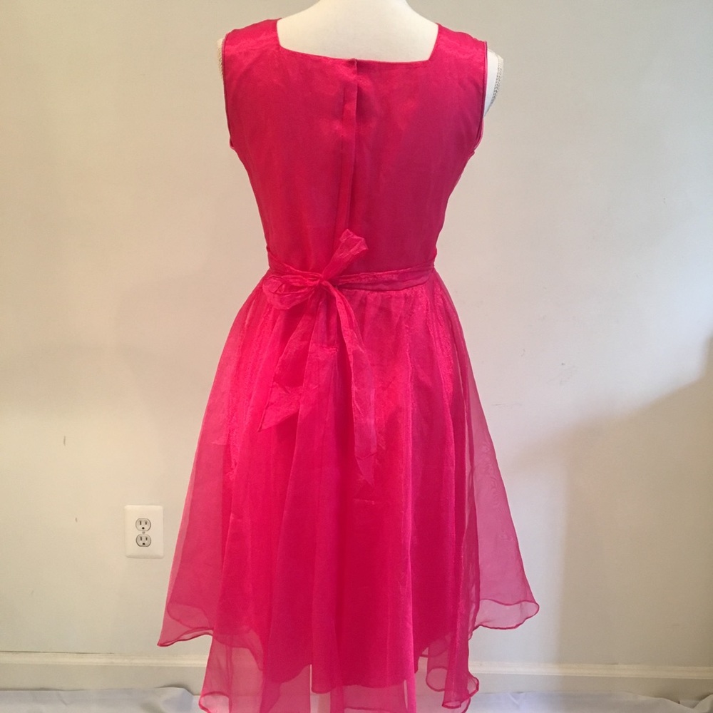 Vintage retro Frothy Pink Taffeta Prom Dress - Picture 4 of 7